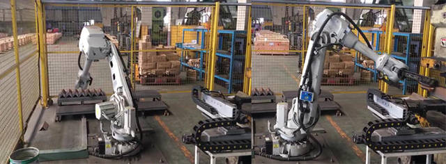 工業(yè)機器人機加工自動化生產線