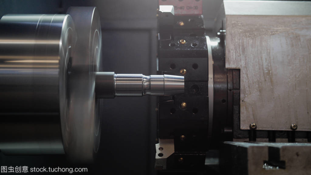 旋轉的機制-自動機加工的金屬,工業(yè)背景前, 視圖